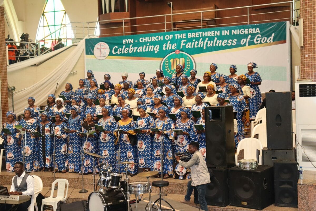 100 years eyn choir